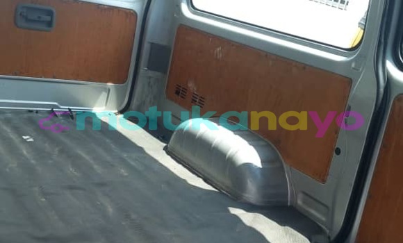 Acheter Occasion Voiture Toyota Hiace Gris à Kinshasa, Kinshasa Acheter Occasion Voiture Toyota Hiace Gris à Kinshasa, Kinshasa