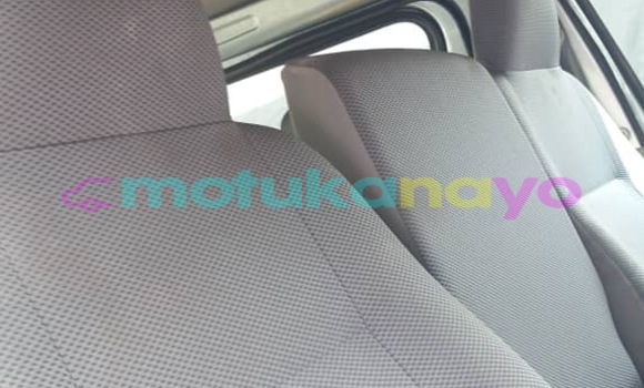 Acheter Occasion Voiture Toyota Hiace Gris à Kinshasa, Kinshasa Acheter Occasion Voiture Toyota Hiace Gris à Kinshasa, Kinshasa