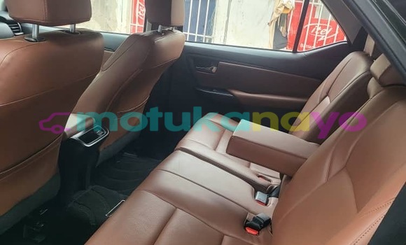 Buy Used Toyota Fortuner Black Car in Kinshasa in Kinshasa Buy Used Toyota Fortuner Black Car in Kinshasa in Kinshasa