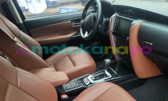 Buy Used Toyota Fortuner Black Car in Kinshasa in Kinshasa Buy Used Toyota Fortuner Black Car in Kinshasa in Kinshasa