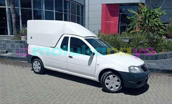Buy Used Nissan NP 300 White Car in Kinshasa in Kinshasa Buy Used Nissan NP 300 White Car in Kinshasa in Kinshasa