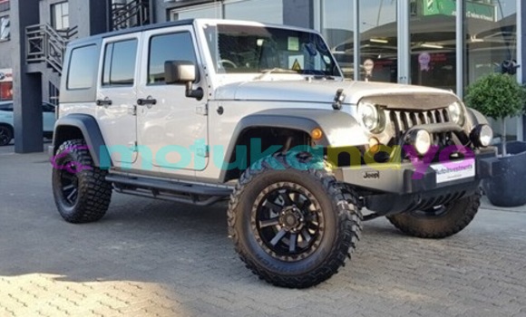 Buy Used Jeep Wrangler Silver Car in Kinshasa in Kinshasa Buy Used Jeep Wrangler Silver Car in Kinshasa in Kinshasa