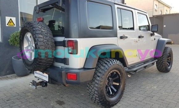 Buy Used Jeep Wrangler Silver Car in Kinshasa in Kinshasa Buy Used Jeep Wrangler Silver Car in Kinshasa in Kinshasa