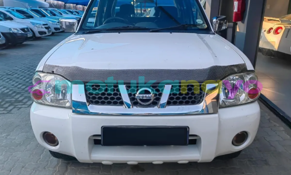 Buy Used Nissan NP 300 White Car in Kinshasa in Kinshasa Buy Used Nissan NP 300 White Car in Kinshasa in Kinshasa