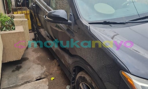 Acheter Neuf Voiture Toyota RAV4 Gris à Kinshasa, Kinshasa Acheter Neuf Voiture Toyota RAV4 Gris à Kinshasa, Kinshasa
