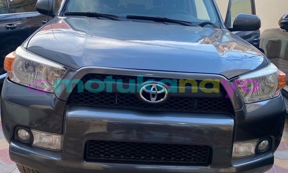 Acheter Neuf Voiture Toyota 4Runner Noir à Kinshasa, Kinshasa Acheter Neuf Voiture Toyota 4Runner Noir à Kinshasa, Kinshasa