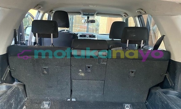 Acheter Neuf Voiture Toyota 4Runner Noir à Kinshasa, Kinshasa Acheter Neuf Voiture Toyota 4Runner Noir à Kinshasa, Kinshasa