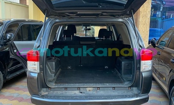 Acheter Neuf Voiture Toyota 4Runner Noir à Kinshasa, Kinshasa Acheter Neuf Voiture Toyota 4Runner Noir à Kinshasa, Kinshasa