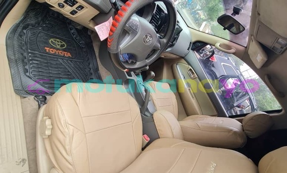 Acheter Occasion Voiture Toyota Fortuner Noir à Kinshasa, Kinshasa Acheter Occasion Voiture Toyota Fortuner Noir à Kinshasa, Kinshasa