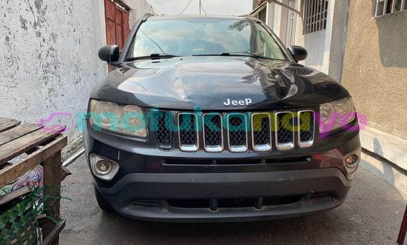 Buy Used Jeep Grand Cherokee Black Car in Kinshasa in Kinshasa