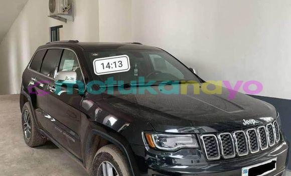 Buy Used Jeep Grand Cherokee Black Car in Kinshasa in Kinshasa