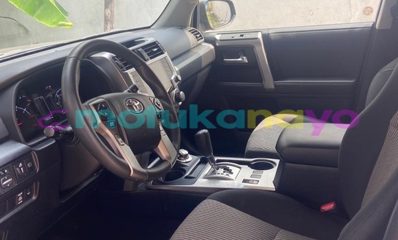 Acheter Occasion Voiture Toyota 4Runner Gris à Kinshasa, Kinshasa Acheter Occasion Voiture Toyota 4Runner Gris à Kinshasa, Kinshasa