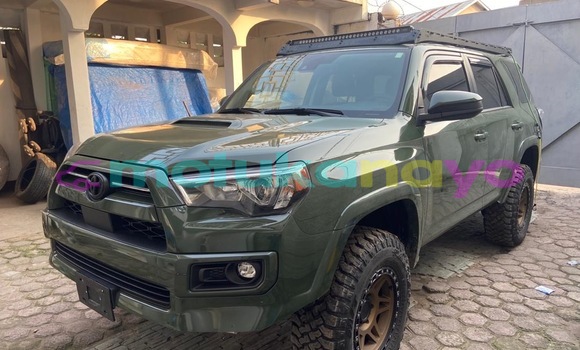 Acheter Occasion Voiture Toyota 4Runner Gris à Kinshasa, Kinshasa Acheter Occasion Voiture Toyota 4Runner Gris à Kinshasa, Kinshasa