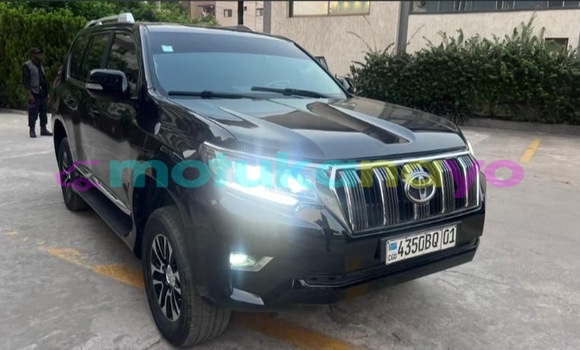 Acheter Occasion Voiture Toyota Land Cruiser Prado Noir à Kinshasa, Kinshasa Acheter Occasion Voiture Toyota Land Cruiser Prado Noir à Kinshasa, Kinshasa
