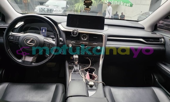 Acheter Neuf Voiture Lexus RX 350 Beige à Kinshasa, Kinshasa Acheter Neuf Voiture Lexus RX 350 Beige à Kinshasa, Kinshasa