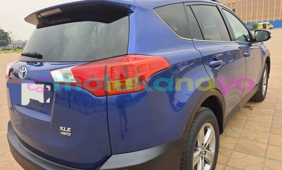 Acheter Neuf Voiture Toyota RAV4 Bleu à Kinshasa, Kinshasa Acheter Neuf Voiture Toyota RAV4 Bleu à Kinshasa, Kinshasa