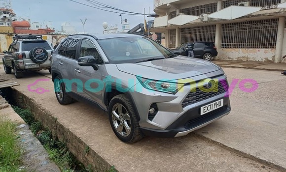 Acheter Neuf Voiture Toyota RAV4 Gris à Kinshasa, Kinshasa Acheter Neuf Voiture Toyota RAV4 Gris à Kinshasa, Kinshasa