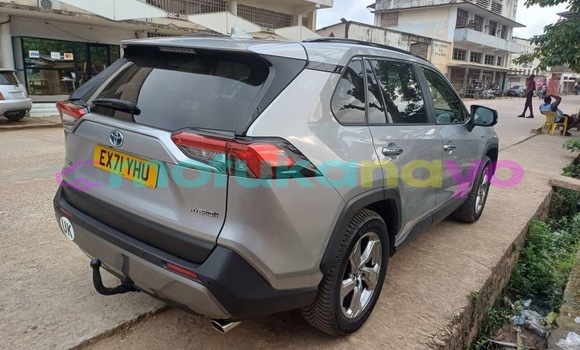 Acheter Neuf Voiture Toyota RAV4 Gris à Kinshasa, Kinshasa Acheter Neuf Voiture Toyota RAV4 Gris à Kinshasa, Kinshasa