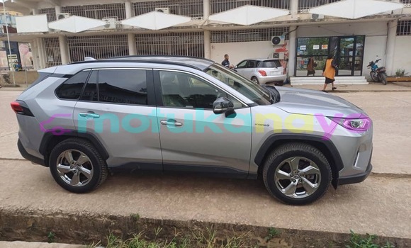 Acheter Neuf Voiture Toyota RAV4 Gris à Kinshasa, Kinshasa Acheter Neuf Voiture Toyota RAV4 Gris à Kinshasa, Kinshasa
