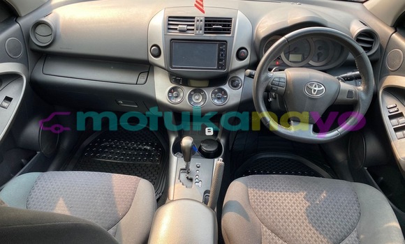 Acheter Neuf Voiture Toyota Vanguard Noir à Kinshasa, Kinshasa Acheter Neuf Voiture Toyota Vanguard Noir à Kinshasa, Kinshasa