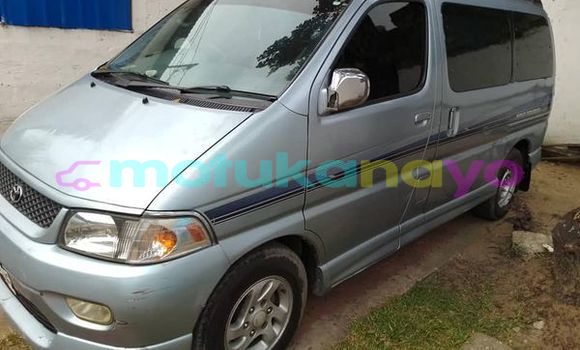 Buy Used Toyota Regius Other Car in Kinshasa in Kinshasa Buy Used Toyota Regius Other Car in Kinshasa in Kinshasa