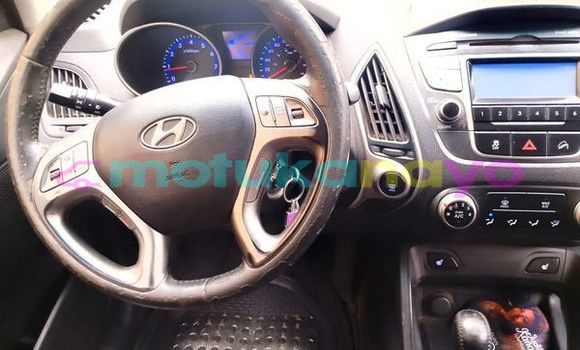 Buy Used Hyundai Tucson Black Car in Kinshasa in Kinshasa Buy Used Hyundai Tucson Black Car in Kinshasa in Kinshasa