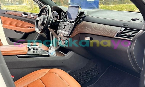 Acheter Neuf Voiture Mercedes-Benz AMG GLE Blanc à Kinshasa, Kinshasa Acheter Neuf Voiture Mercedes-Benz AMG GLE Blanc à Kinshasa, Kinshasa