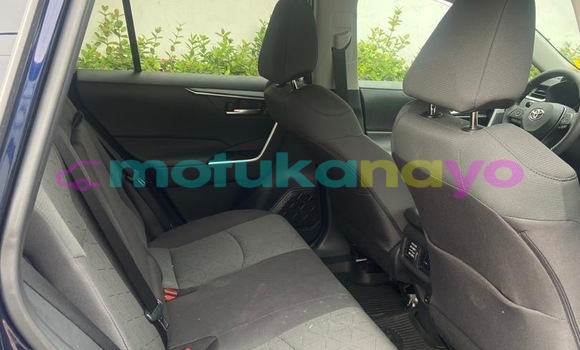 Acheter Occasion Voiture Toyota RAV 4 Bleu à Kinshasa, Kinshasa Acheter Occasion Voiture Toyota RAV 4 Bleu à Kinshasa, Kinshasa