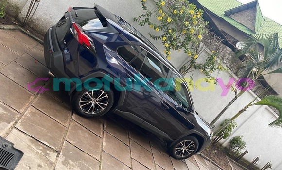 Acheter Occasion Voiture Toyota RAV 4 Noir à Kinshasa, Kinshasa Acheter Occasion Voiture Toyota RAV 4 Noir à Kinshasa, Kinshasa