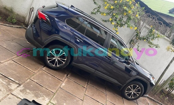 Acheter Occasion Voiture Toyota RAV 4 Noir à Kinshasa, Kinshasa Acheter Occasion Voiture Toyota RAV 4 Noir à Kinshasa, Kinshasa