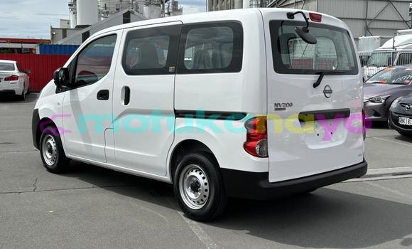 Buy Used Nissan NV200 White Car in Kisangani in Haut-Congo Buy Used Nissan NV200 White Car in Kisangani in Haut-Congo