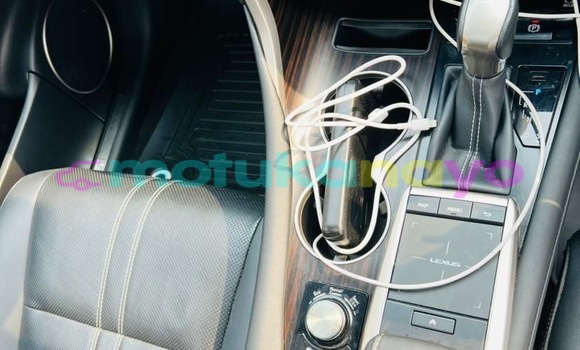 Acheter Occasion Voiture Lexus RX 350 Bleu à Kinshasa, Kinshasa Acheter Occasion Voiture Lexus RX 350 Bleu à Kinshasa, Kinshasa