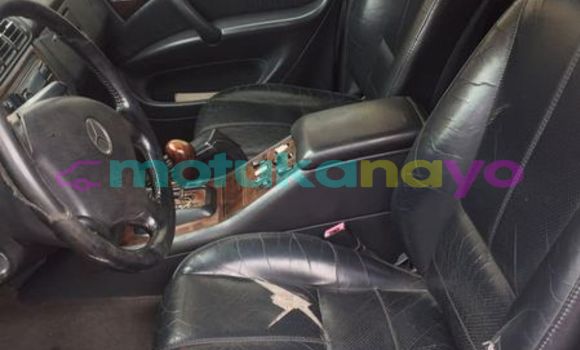 Acheter Occasion Voiture Mercedes Viano Autre à Kinshasa, Kinshasa Acheter Occasion Voiture Mercedes Viano Autre à Kinshasa, Kinshasa