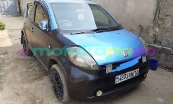Buy Used Toyota Passo Blue Car in Kinshasa in Kinshasa Buy Used Toyota Passo Blue Car in Kinshasa in Kinshasa