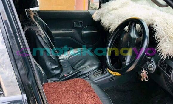 Acheter Occasion Voiture Volkswagen Touareg Noir à Bandundu, Bandundu Acheter Occasion Voiture Volkswagen Touareg Noir à Bandundu, Bandundu