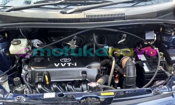 Buy Used Toyota Ist Blue Car in Kinshasa in Kinshasa Buy Used Toyota Ist Blue Car in Kinshasa in Kinshasa