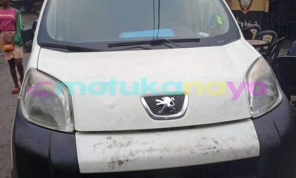 Buy Used Peugeot Bipper White Car in Basoko in Haut-Congo Buy Used Peugeot Bipper White Car in Basoko in Haut-Congo
