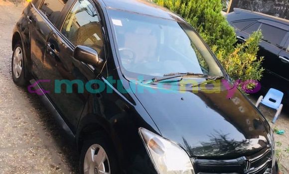Buy Used Toyota Ist Black Car in Kinshasa in Kinshasa Buy Used Toyota Ist Black Car in Kinshasa in Kinshasa