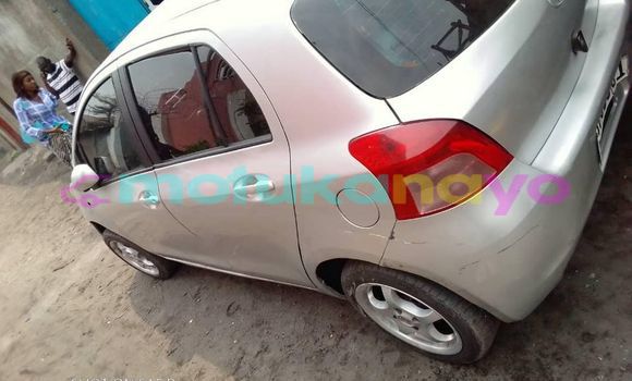 Buy Used Toyota Vitz Silver Car in Kinshasa in Kinshasa Buy Used Toyota Vitz Silver Car in Kinshasa in Kinshasa