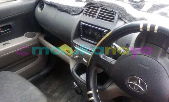 Buy Used Toyota Passo Beige Car in Kinshasa in Kinshasa Buy Used Toyota Passo Beige Car in Kinshasa in Kinshasa