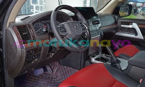 Acheter Occasion Voiture Toyota Land Cruiser Noir à Kinshasa, Kinshasa Acheter Occasion Voiture Toyota Land Cruiser Noir à Kinshasa, Kinshasa