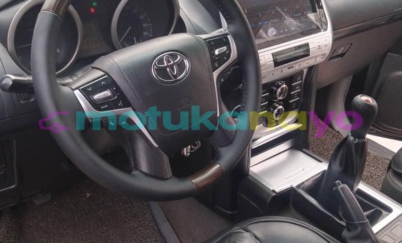 Acheter Occasion Voiture Toyota Premio Gris à Kinshasa, Kinshasa Acheter Occasion Voiture Toyota Premio Gris à Kinshasa, Kinshasa