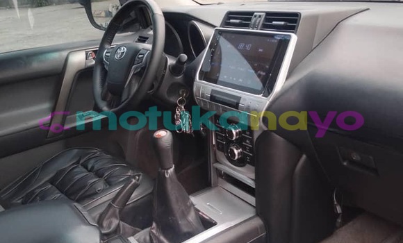 Acheter Occasion Voiture Toyota Premio Gris à Kinshasa, Kinshasa Acheter Occasion Voiture Toyota Premio Gris à Kinshasa, Kinshasa