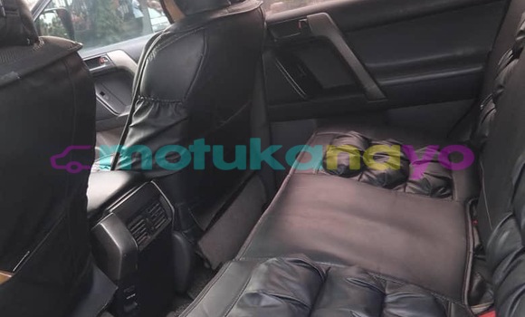 Acheter Occasion Voiture Toyota Premio Gris à Kinshasa, Kinshasa Acheter Occasion Voiture Toyota Premio Gris à Kinshasa, Kinshasa