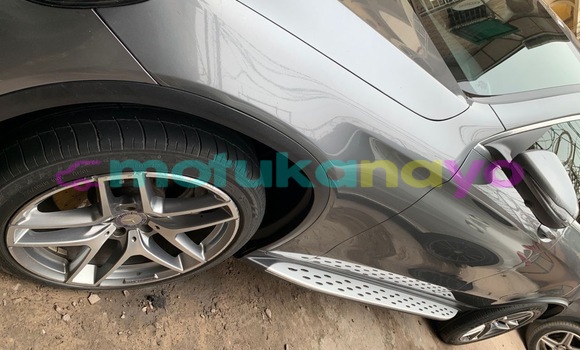 Buy Used Mercedes‒Benz CLK–Class Silver Car in Kinshasa in Kinshasa Buy Used Mercedes‒Benz CLK–Class Silver Car in Kinshasa in Kinshasa