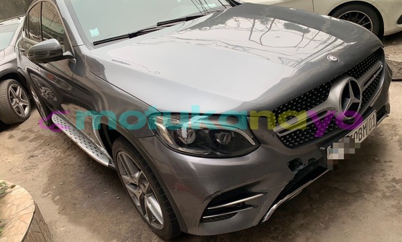 Buy Used Mercedes‒Benz CLK–Class Silver Car in Kinshasa in Kinshasa Buy Used Mercedes‒Benz CLK–Class Silver Car in Kinshasa in Kinshasa