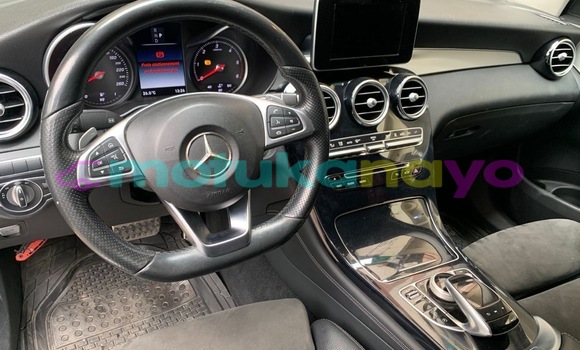 Buy Used Mercedes‒Benz CLK–Class Silver Car in Kinshasa in Kinshasa Buy Used Mercedes‒Benz CLK–Class Silver Car in Kinshasa in Kinshasa