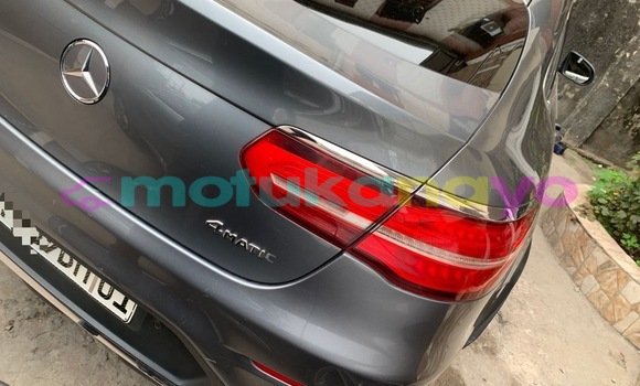 Buy Used Mercedes‒Benz CLK–Class Silver Car in Kinshasa in Kinshasa Buy Used Mercedes‒Benz CLK–Class Silver Car in Kinshasa in Kinshasa
