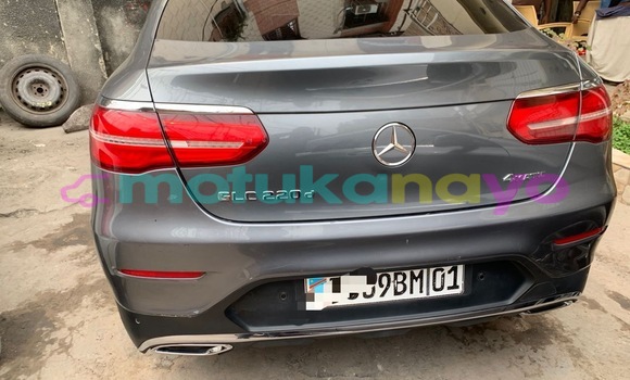 Buy Used Mercedes‒Benz CLK–Class Silver Car in Kinshasa in Kinshasa Buy Used Mercedes‒Benz CLK–Class Silver Car in Kinshasa in Kinshasa