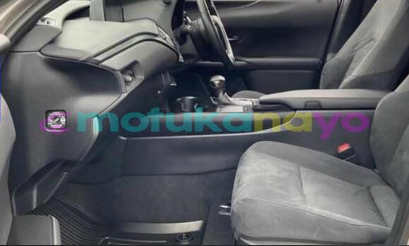 Buy Import Lexus UX Silver Car in Kinshasa in Kinshasa Buy Import Lexus UX Silver Car in Kinshasa in Kinshasa